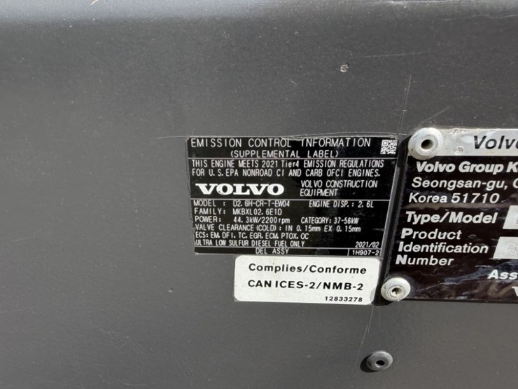 2021-volvo-ec60e-image-21
