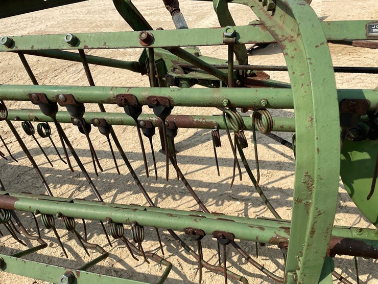 john-deere-350-image-21