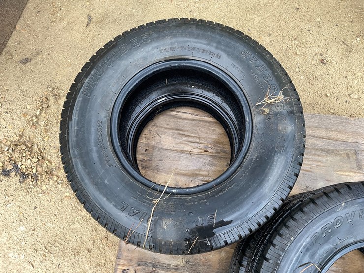 #3880-•-(4)-st235/80r16-trailer-tires-image-11