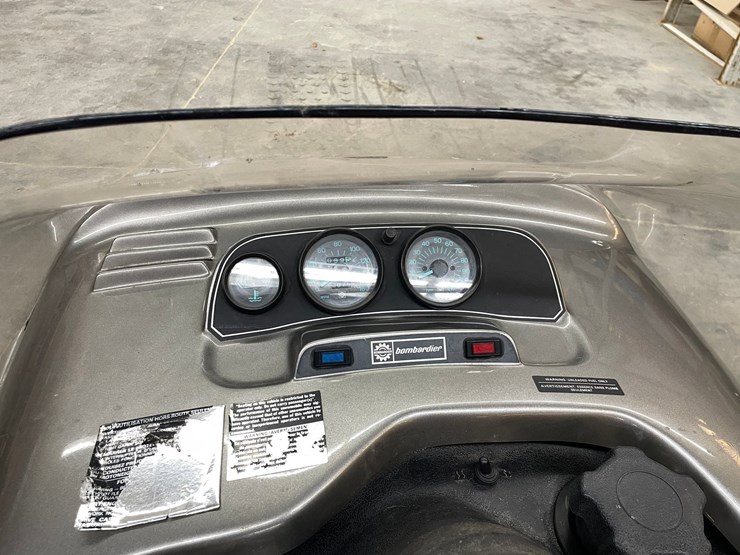 #1233-•-1990-ski-doo-formula-mx-440-(sells-with-bill-of-sale-only)-image-16