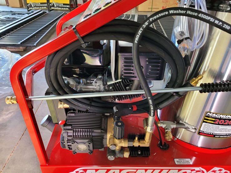 magnum-4000-series-gold-pressure-washer-w/wand-image-10