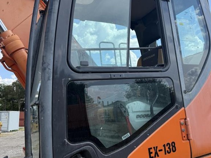 doosan-dx225-lc-3-image-16