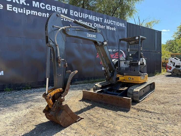 2021-deere-50g-image-7