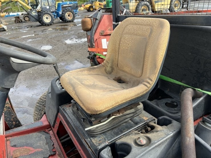 toro-groundsmaster-4700d-image-10