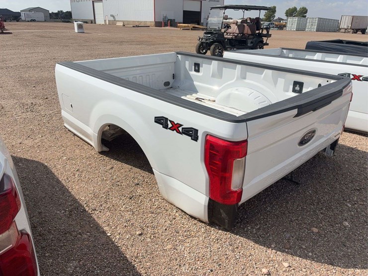 2023-ford-truck-bed-image-6