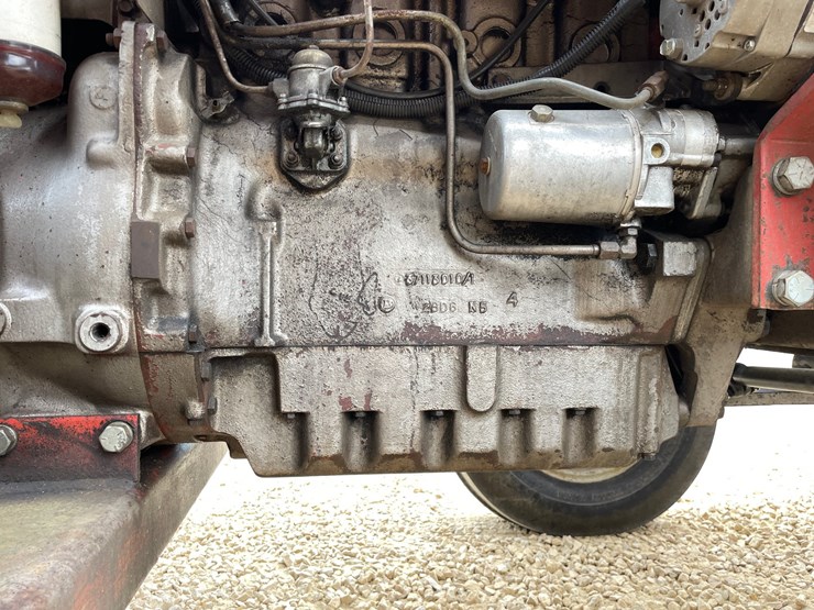 massey-ferguson-265-image-57
