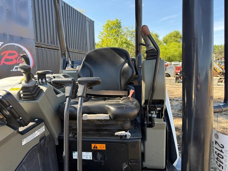2020-bobcat-e42-image-18