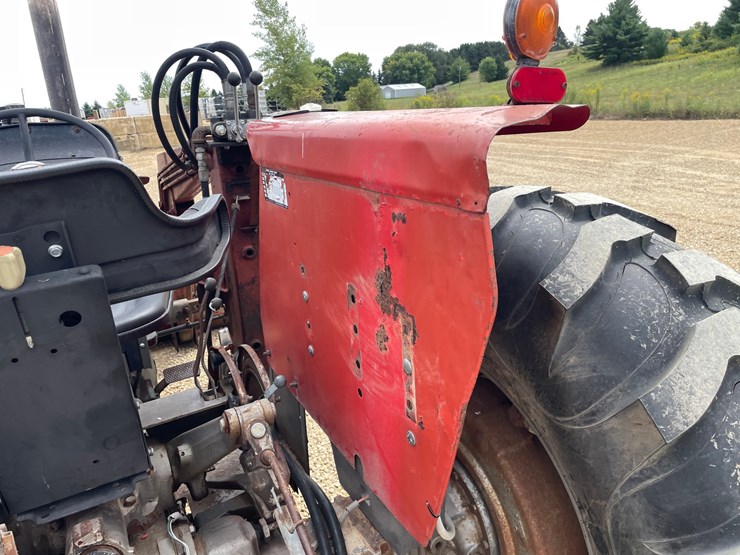 massey-ferguson-265-image-22
