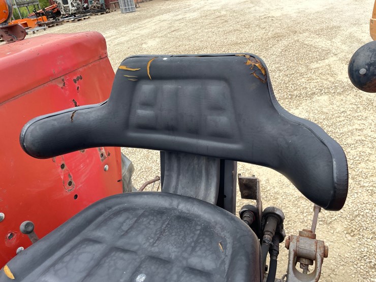 massey-ferguson-265-image-34