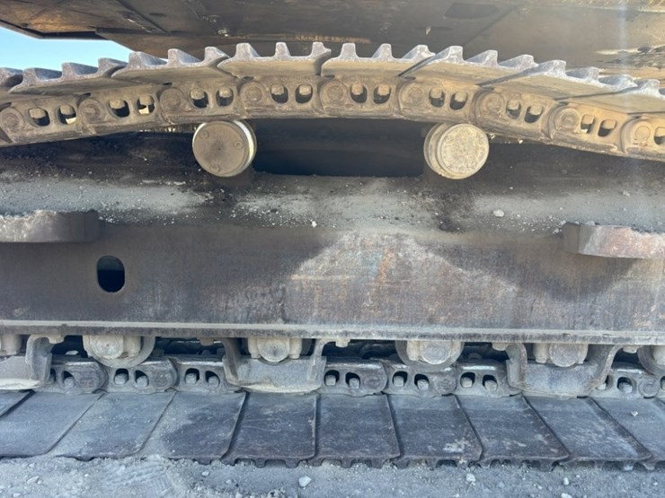 2013-komatsu-pc360-lc-10-image-11