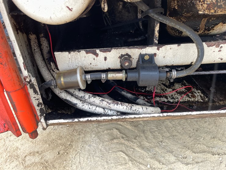 #313-•-bobcat-7222-hydrostatic-skidsteer-image-52