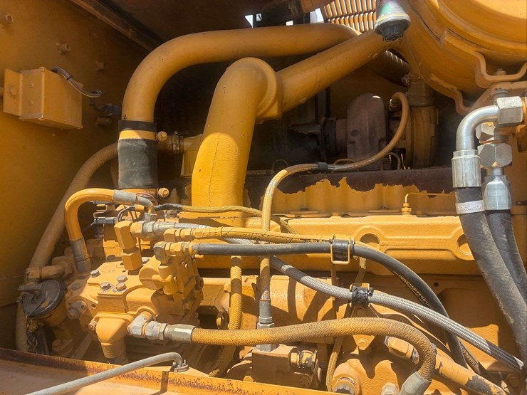 2002-caterpillar-140h-image-43