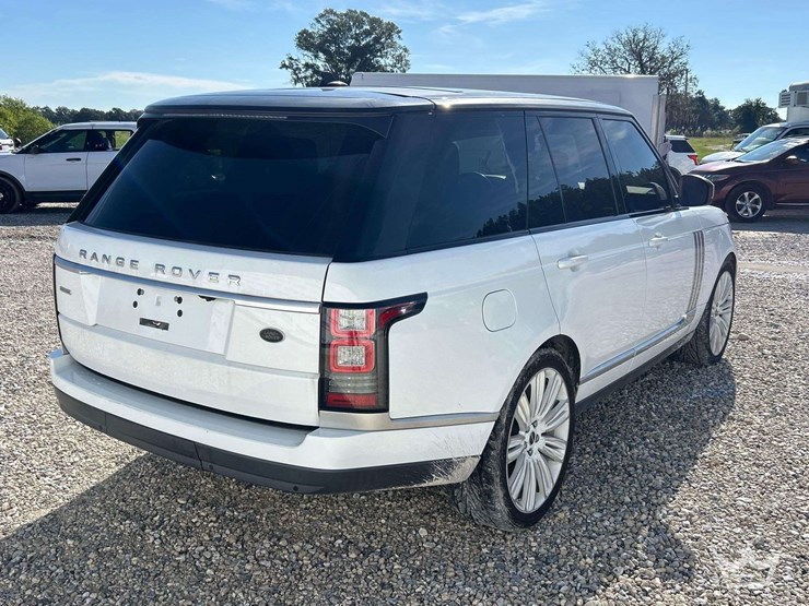 2016-land-rover-range-rover-image-3