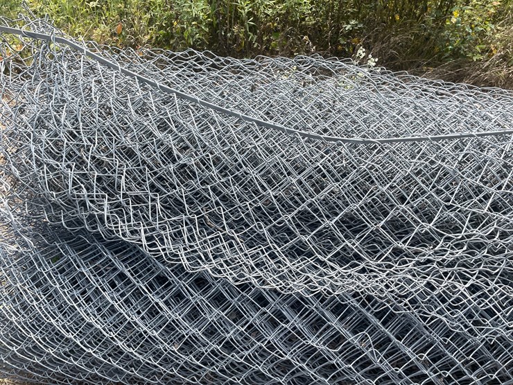 #3859-•-(3)-rolls-of-chain-link-fencing-image-12