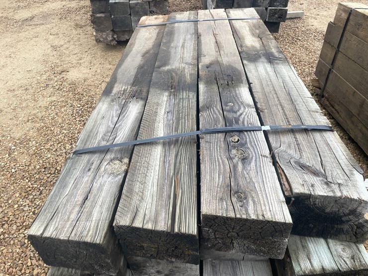#3885-•-bundle-of-used-guard-rail-posts-image-7