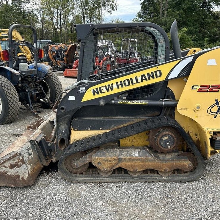 NEW HOLLAND C227
