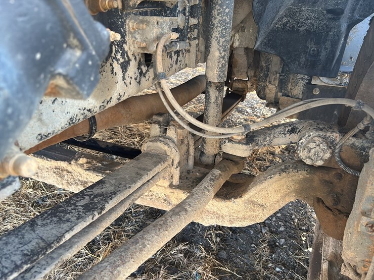 2024-ford-f750-image-13