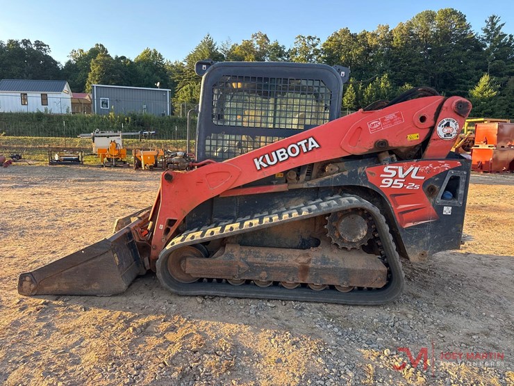 2019-kubota-svl95-2s-image-5
