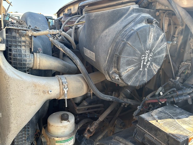 2007-sterling-l7500-image-15