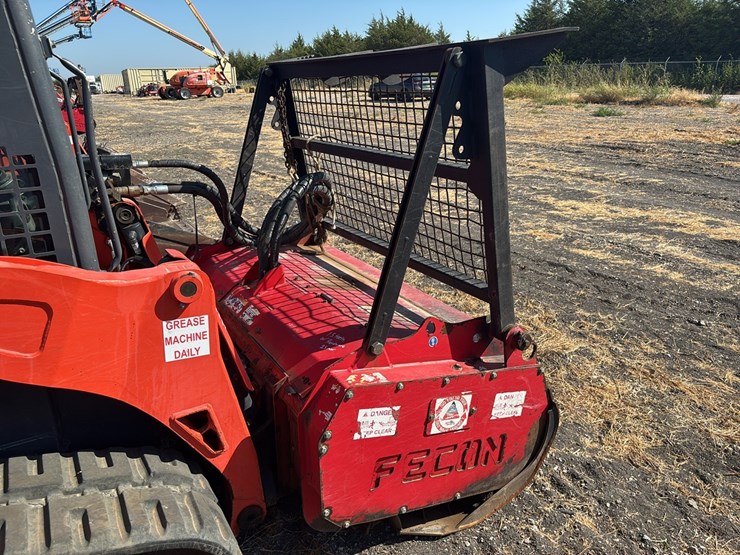 2024-kubota-svl97-2hfc-rubber-tracked-skid-steer-image-11