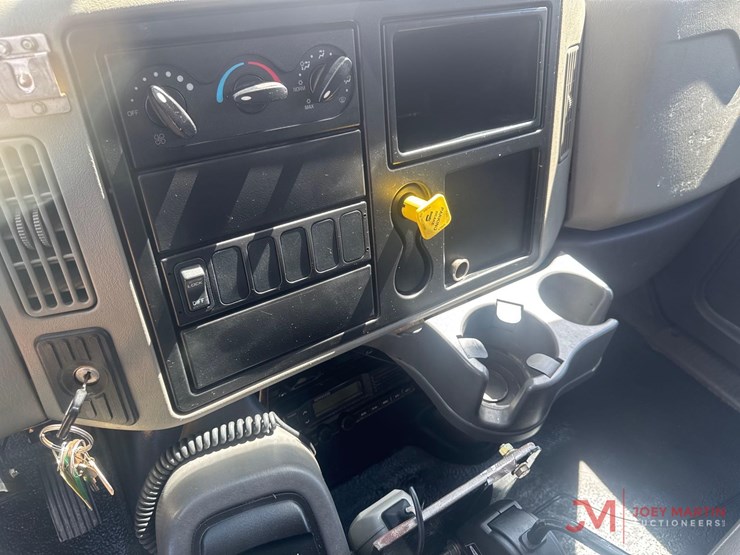 international-durastar-4300-image-23