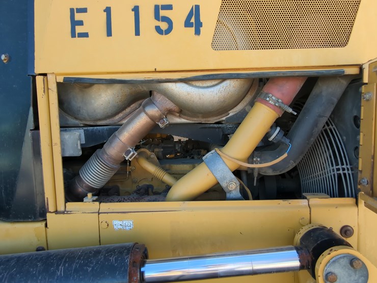 caterpillar-d6n-lgp-image-12