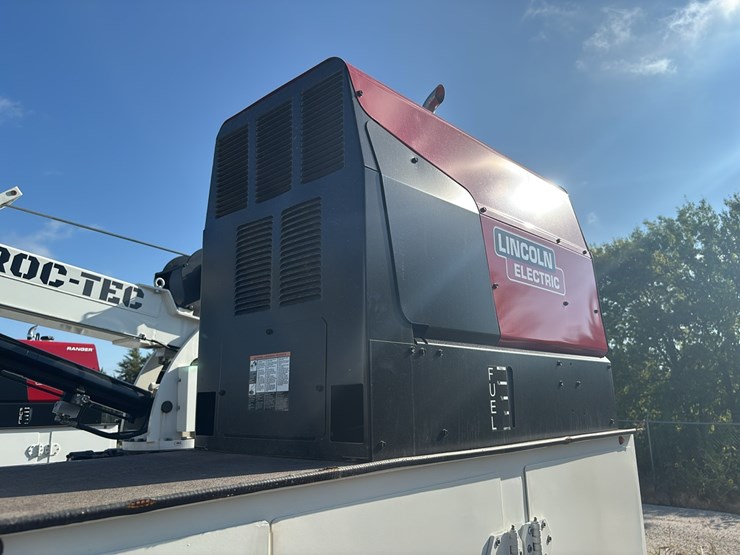 2026-kenworth-t280-image-12