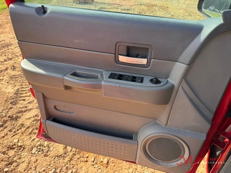 2004-dodge-durango-image-30