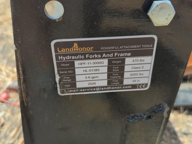 new-landhonor-hpf-11-3000g-hd-hydraulic-form-and-frame-skid-steer-attachment-image-3