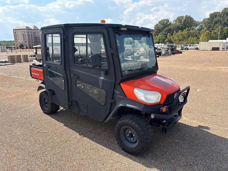 2017-kubota-rtvx1140-image-4
