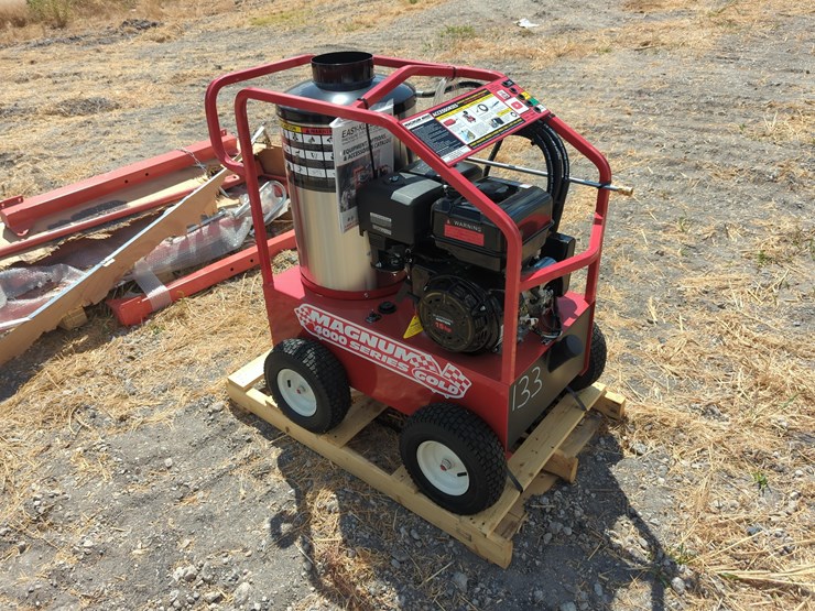 new-easy-kleen-magnum-gold-pressure-washer-image-3