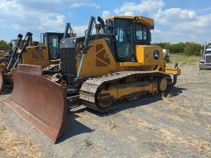 2021-deere-850-wt-image-2