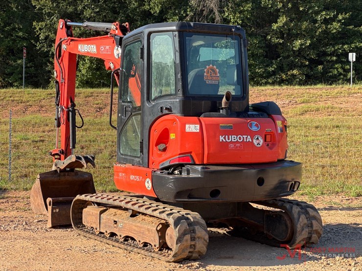 2019-kubota-kx057-4-image-1