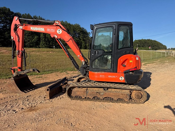 2019-kubota-kx057-4-image-2
