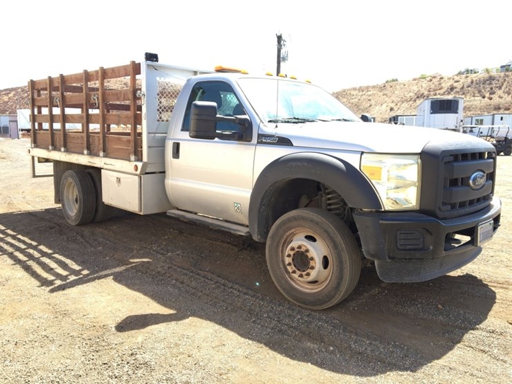 2013-ford-f550-xl-image-2