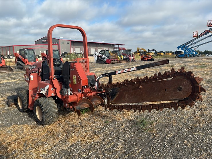 ditch-witch-rt45-image-5