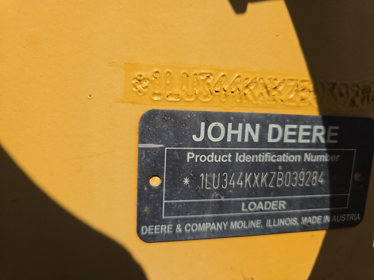 deere-344k-image-11