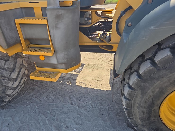 deere-344k-image-7