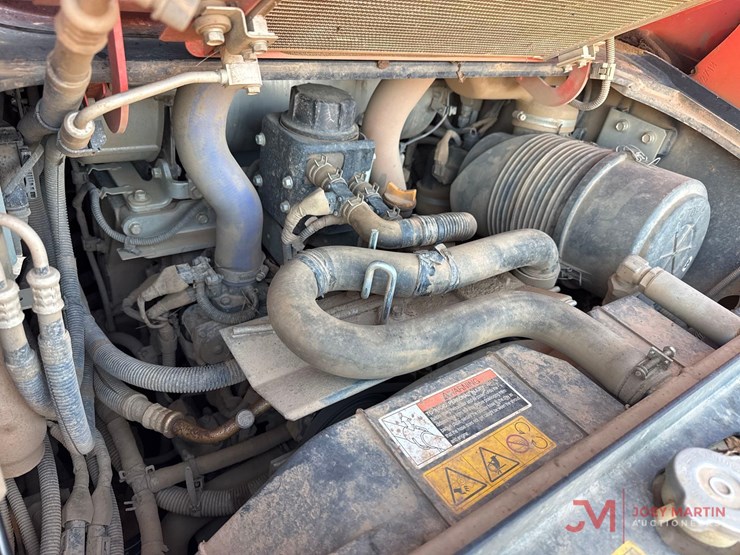2019-kubota-svl95-2s-image-13