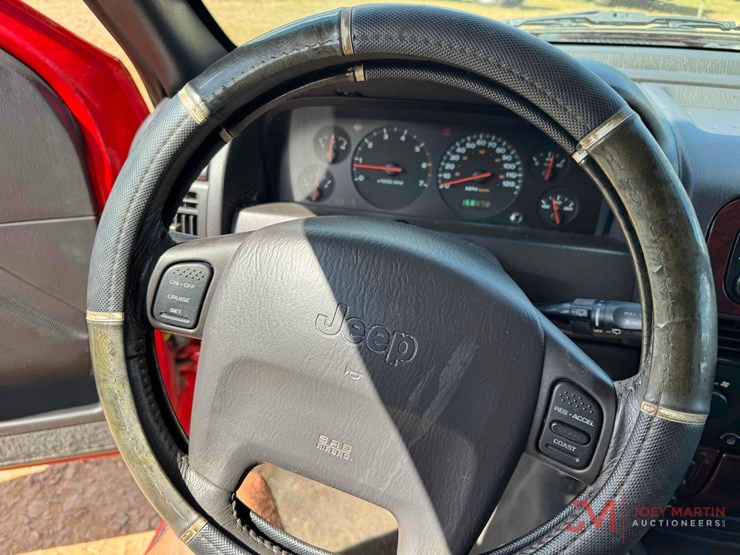 2000-jeep-grand-cherokee-limited-image-32