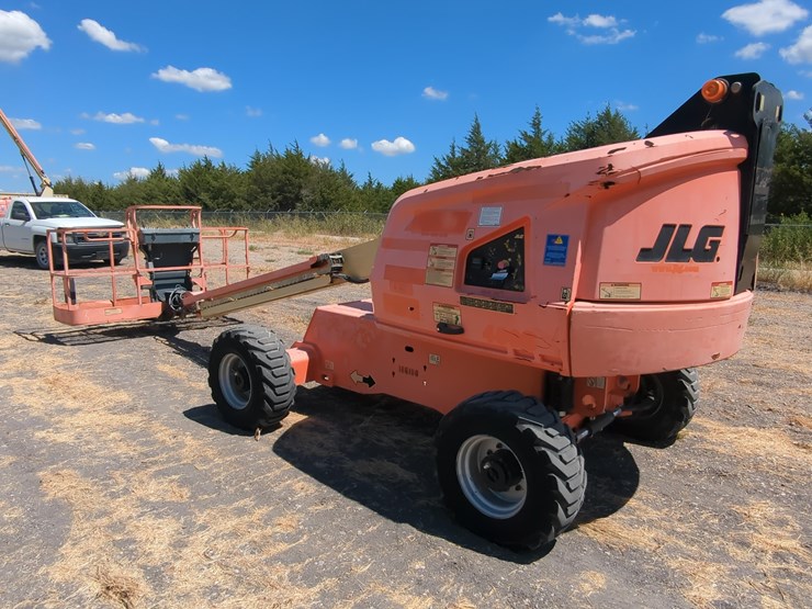 jlg-400s-image-5