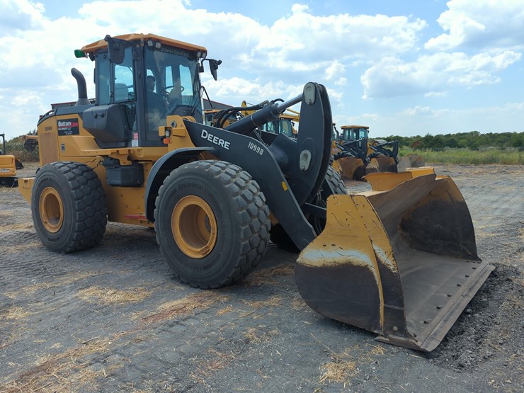 2024-deere-644p-image-3