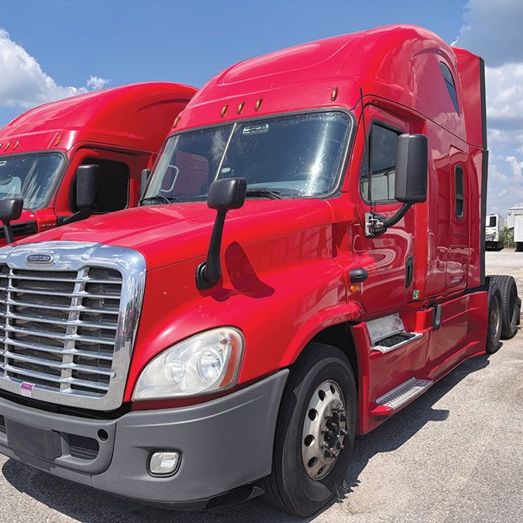 2018 FREIGHTLINER CASCADIA 125