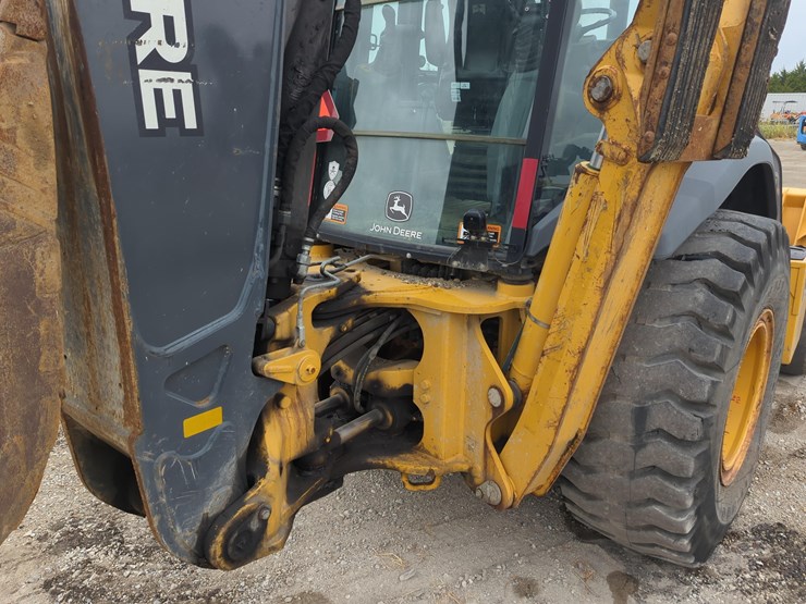 2021-deere-710l-image-8