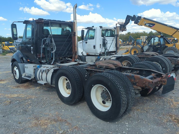 2014-international-prostar-image-5