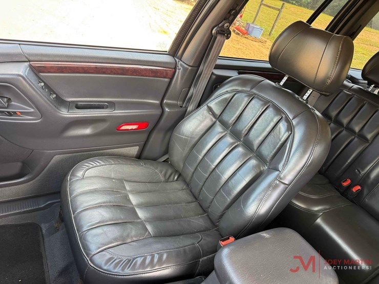 2000-jeep-grand-cherokee-limited-image-24