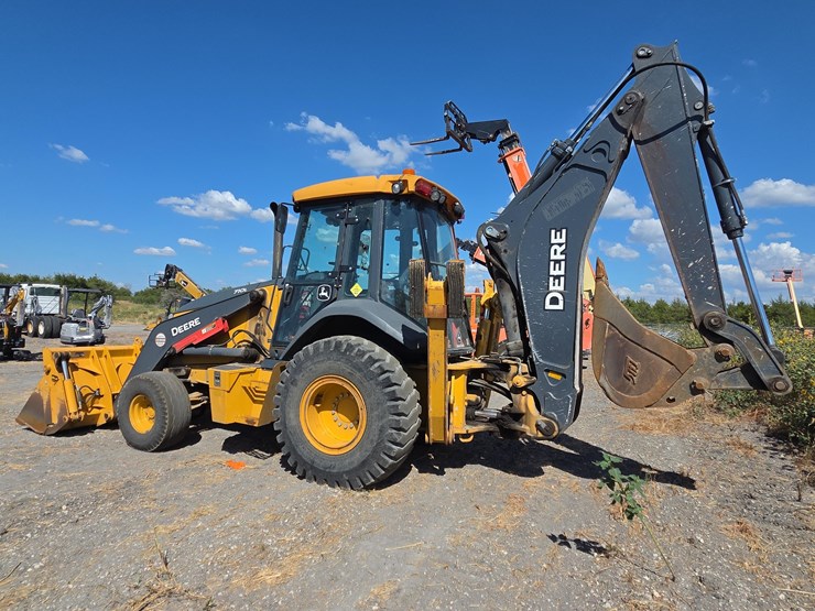 2021-deere-710l-image-5
