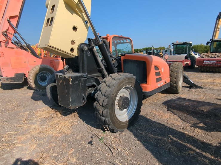 jlg-g10-55a-image-7