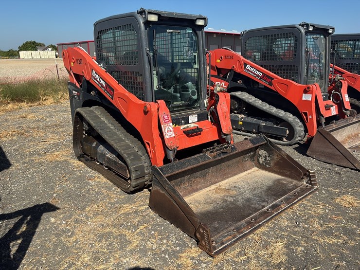 2023-kubota-svl75-2hwc-image-2