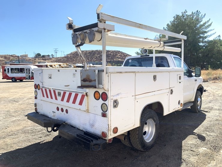 2001-ford-f350-xl-image-3
